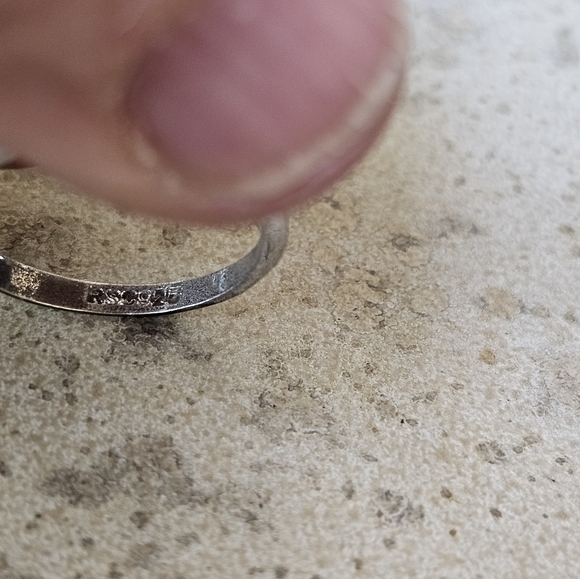 NEW Pink Simulated Diamond • Sterling Silver Art Deco Ring • size 7.5 - Picture 4 of 6